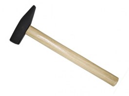 Молоток 0,6 кг с дер. рукояткой STARTUL MASTER
