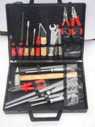 Набор сантехника в дипломате №5 ОАО «Металлист»